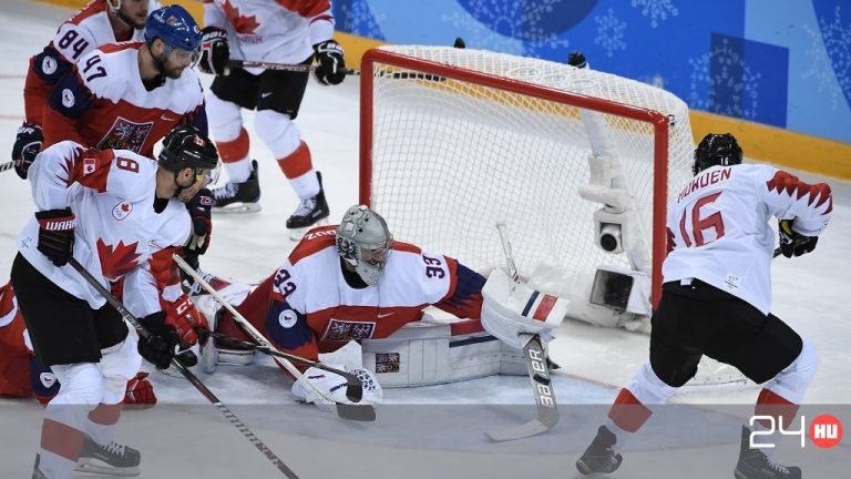 The bronze hockey match brought out a good shot